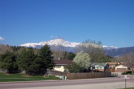 pikespeak20040501.jpg