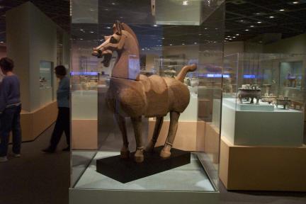 woodenhorse20031230.jpg
