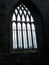 Murrisk_Abbey_Window.jpg