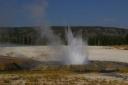 Geyser_in_Black_Sand_Basin.jpg
